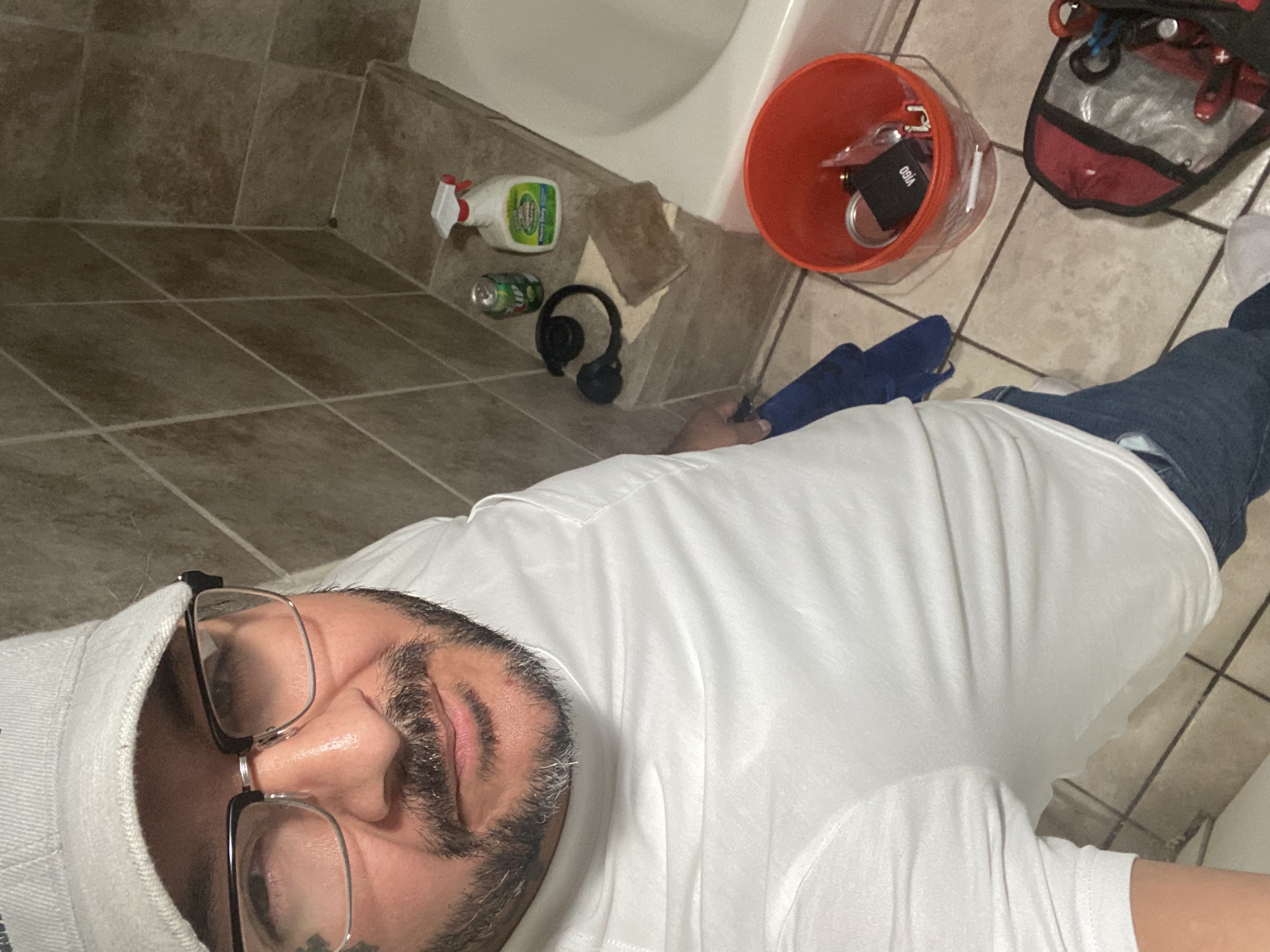 ECV Handyman Services - Professional handyman at work